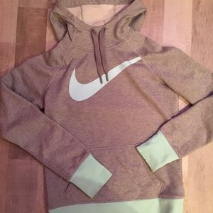 Nike women’s hoodie
